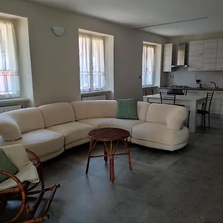 Casa de Férias Iseolakerental - La Filandina Riva di Solto