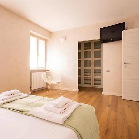 Iseolakerental - La Filandina Ferienhaus